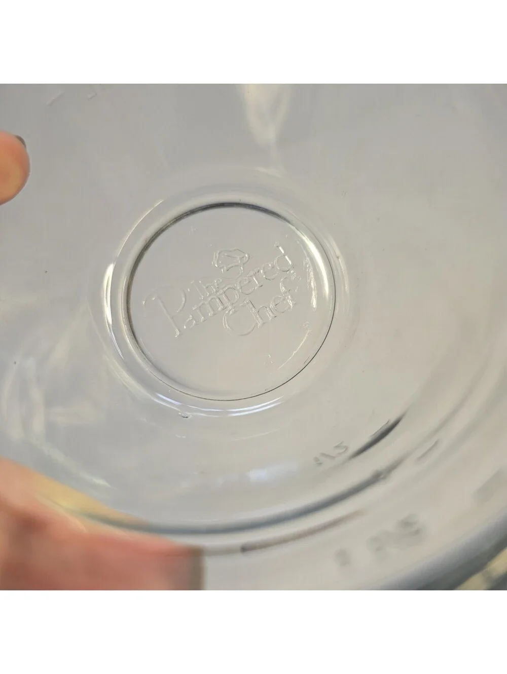 The Pampered Chef 1 1/2 Cup/375ml Clear Glass Measuring Storage Bowl Cup